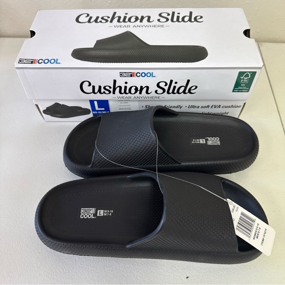 32 DEGREES COOL Cushion Slides Unisex - Black  - size L (W9-10/M7-8)